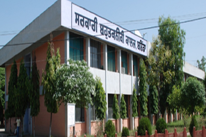 https://cache.careers360.mobi/media/colleges/social-media/media-gallery/12336/2019/3/1/Campus view of Government Polytechnic College Bathinda_Campus-view.jpg